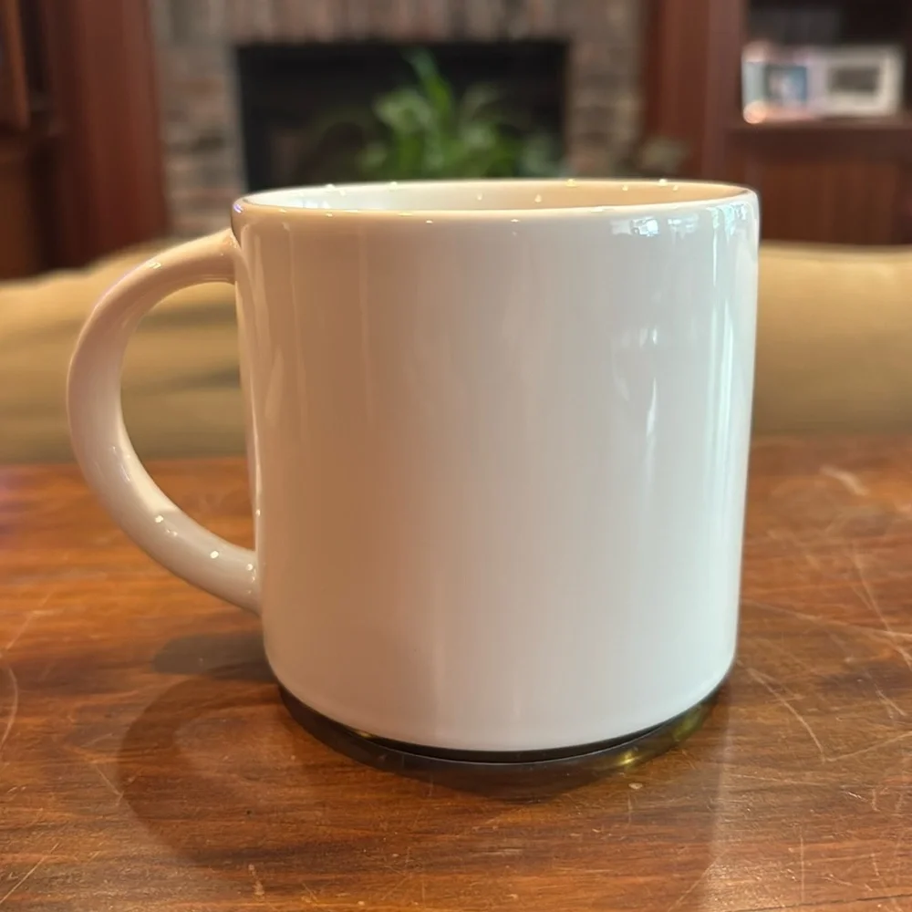 NWT Williams Sonoma Initial P Mug Gold Letter Trim Creamy White Coffee Tea NEW!